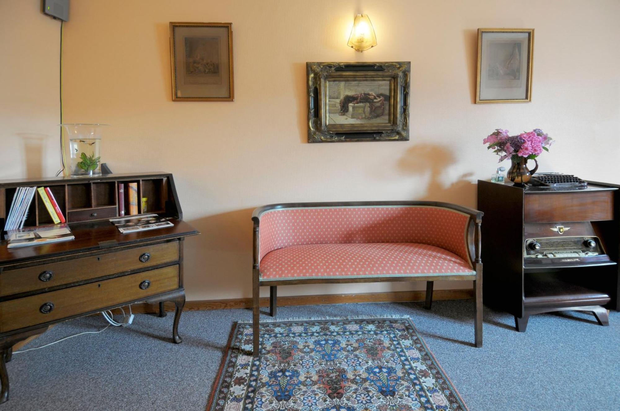 Hotel Restaurant La Ferme De Grambais นิเวลส์ ภายนอก รูปภาพ