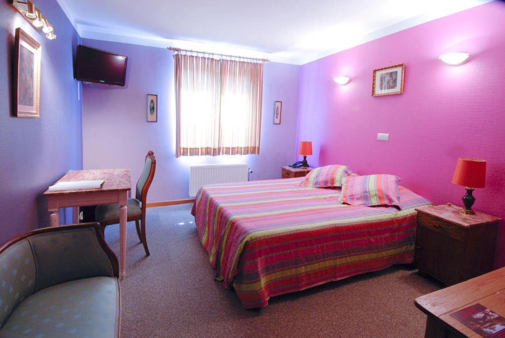 Hotel Restaurant La Ferme De Grambais นิเวลส์ ห้อง รูปภาพ